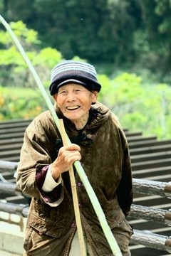 玄海町長賞：『棚田のある町の長老』伊東武明さんの写真